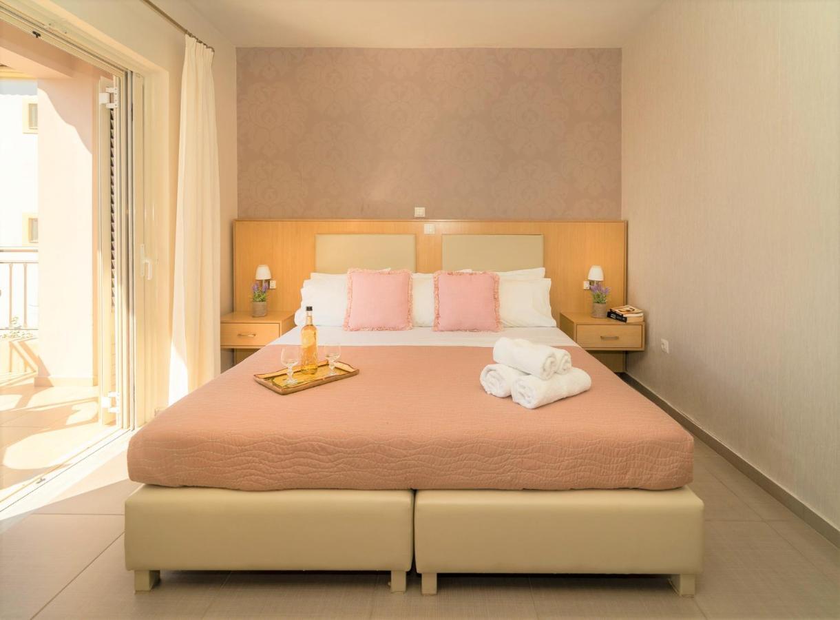 פיניקונטה Vereniki Apartments מראה חיצוני תמונה