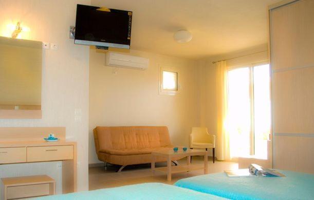 פיניקונטה Vereniki Apartments מראה חיצוני תמונה